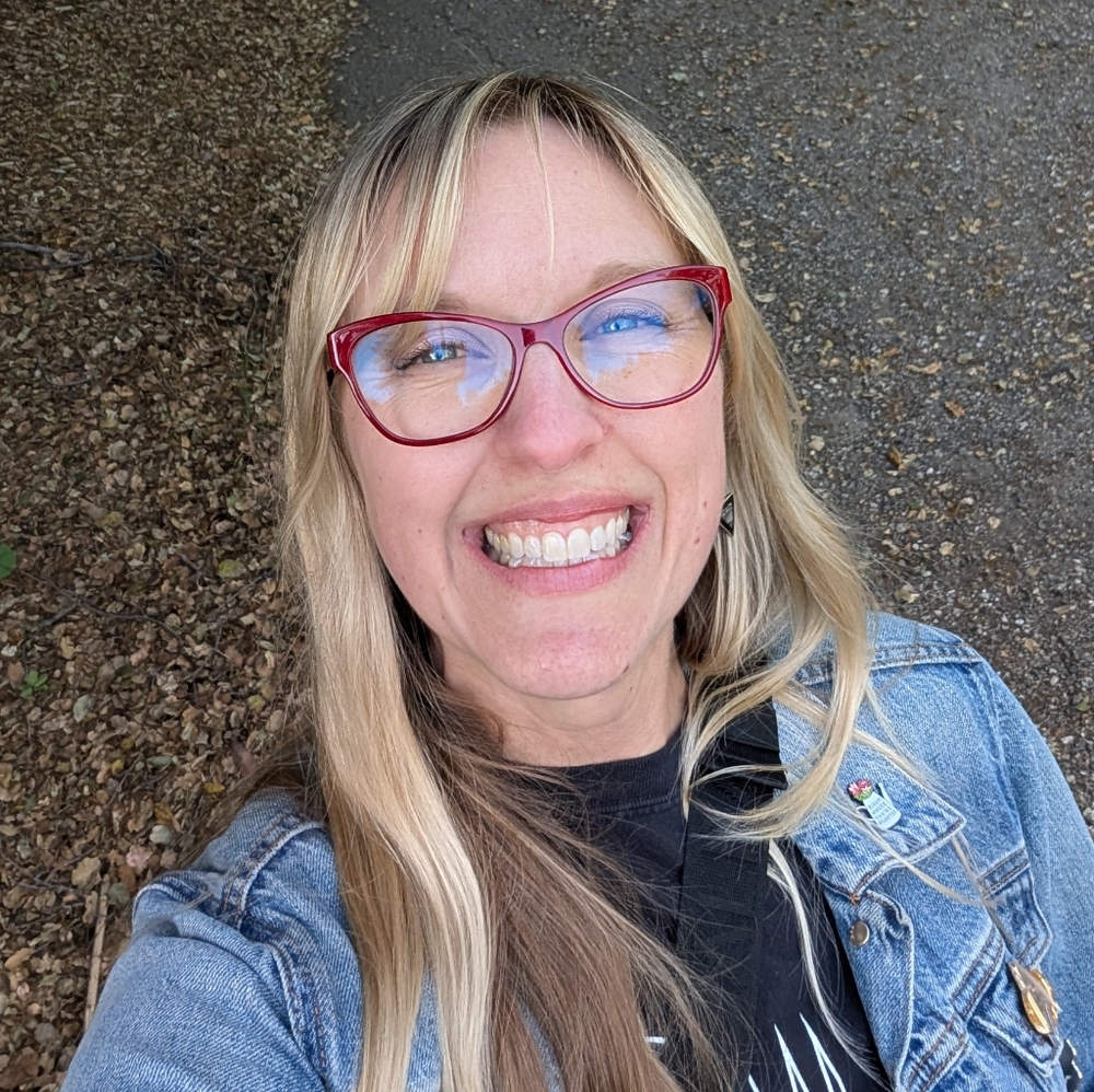 Meet your Posher, Meg